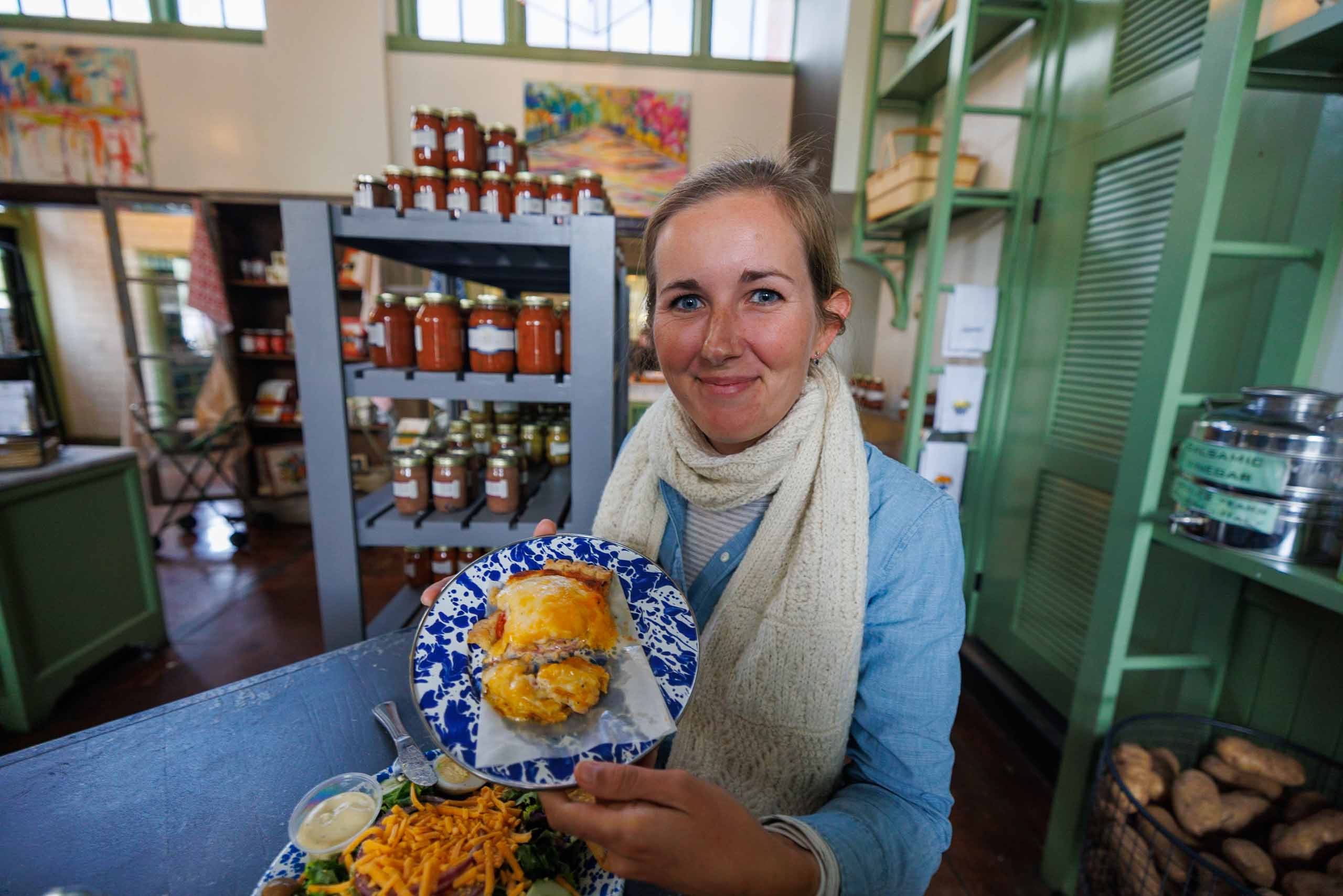 Exploring Beaufort with a food tour while enjoying the historic Southern charm