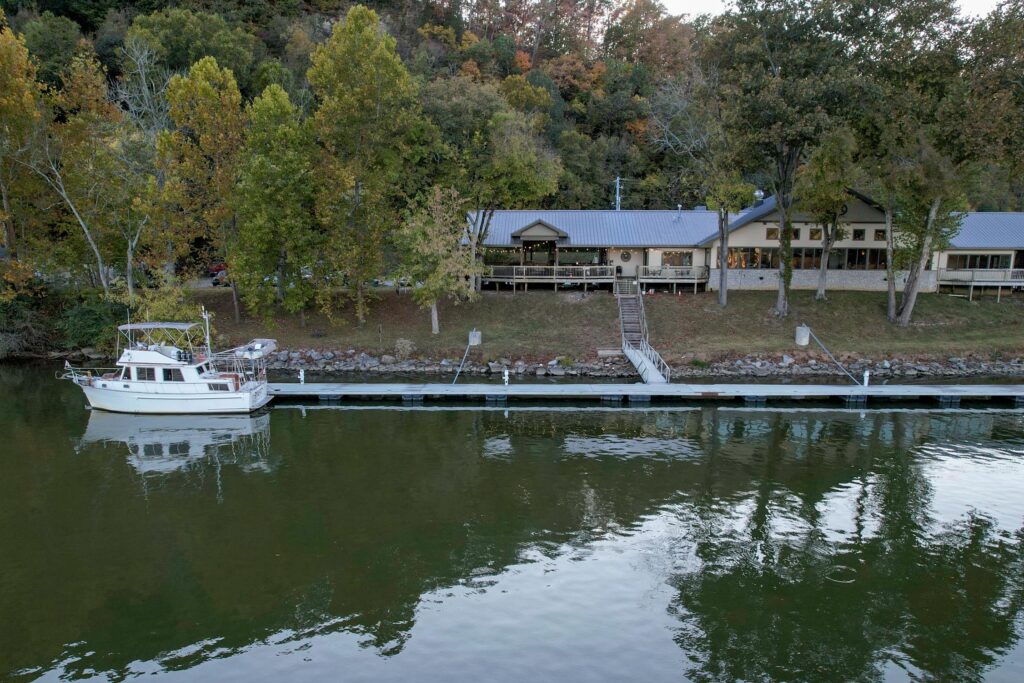 PIVOT docked at the Riverview Marina and Restaurant on the Nashville Side Trip