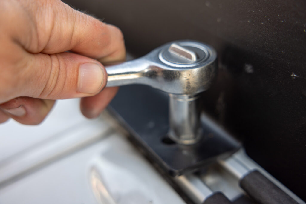 socket wrench for track washers